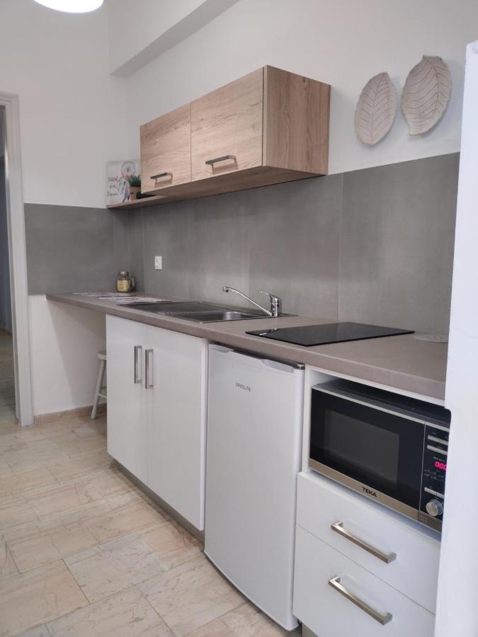 Valentinos Apartments Рода Экстерьер фото